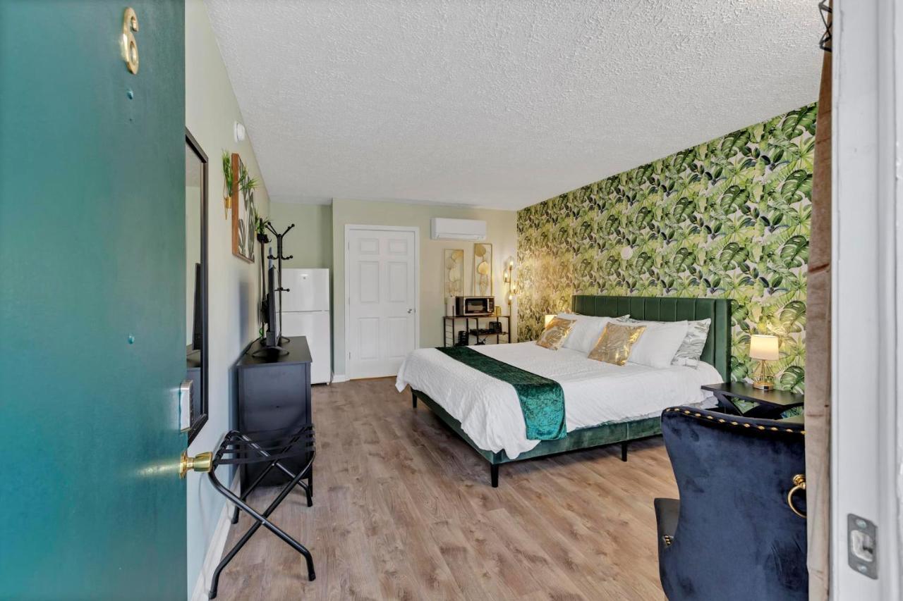 Beachside Boutique Suite 6 Sneads Ferry Экстерьер фото